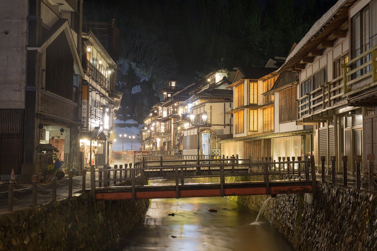 茂名日本留学生活中的挑战与解决方法：走向成功留学之路